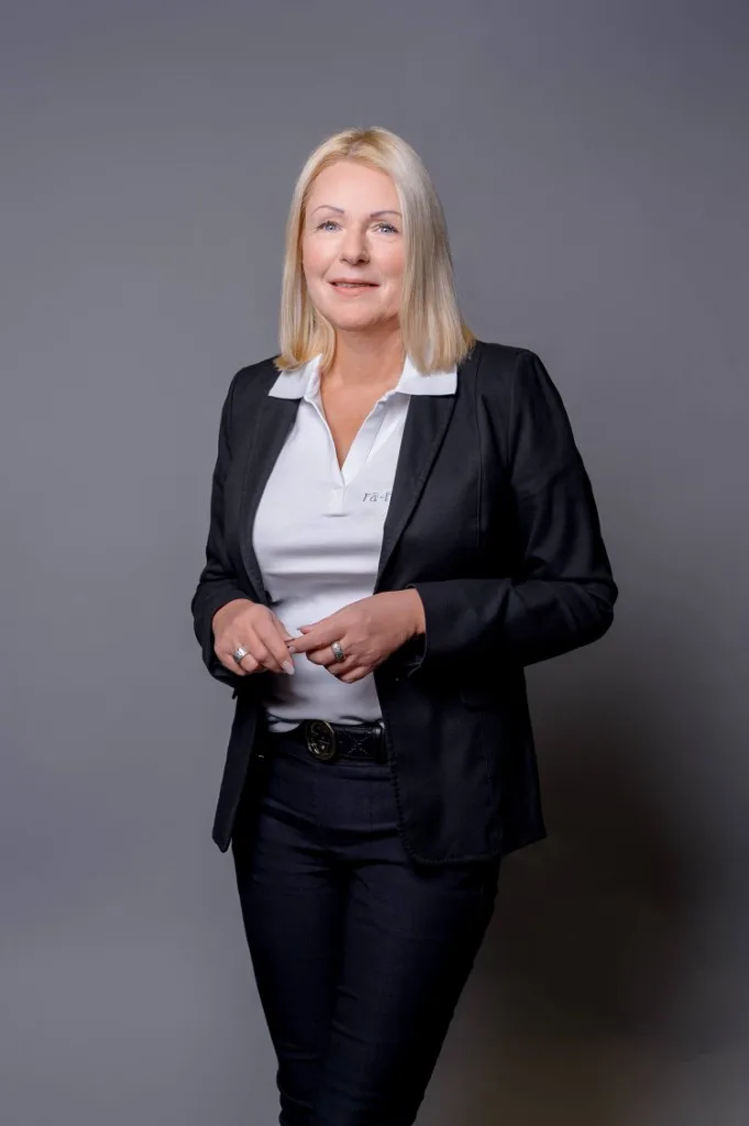 Andrea Redeker